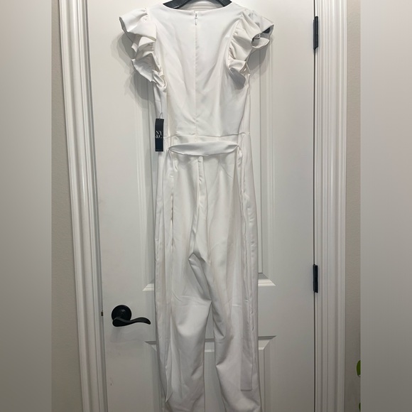 New York and company white jumpsuit. Very good for formal events! Never worn! - Picture 4 of 5